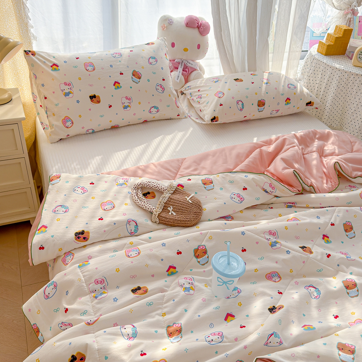 91家纺网 家纺一手货源 找家纺 弗苓家纺 2026新款A类水洗皱皱纱夏被夏凉被空调被 软萌凯蒂