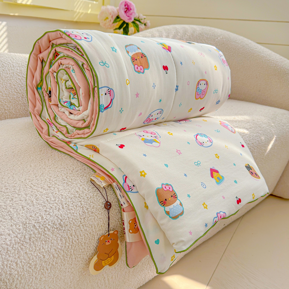 91家纺网 家纺一手货源 找家纺 弗苓家纺 2026新款A类水洗皱皱纱夏被夏凉被空调被 软萌凯蒂