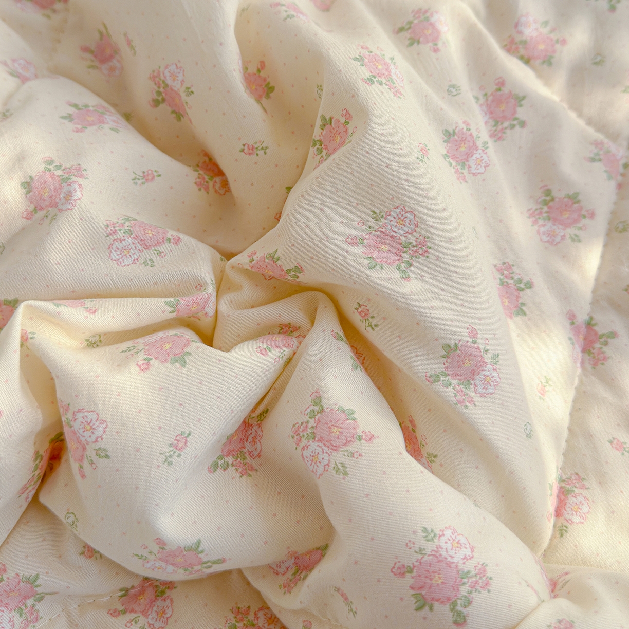 91家纺网 家纺一手货源 找家纺 弗苓家纺 2026新款A类水洗皱皱纱夏被夏凉被空调被 温柔海