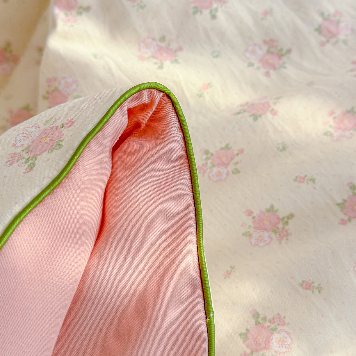 91家纺网 家纺一手货源 找家纺 弗苓家纺 2026新款A类水洗皱皱纱夏被夏凉被空调被 温柔海