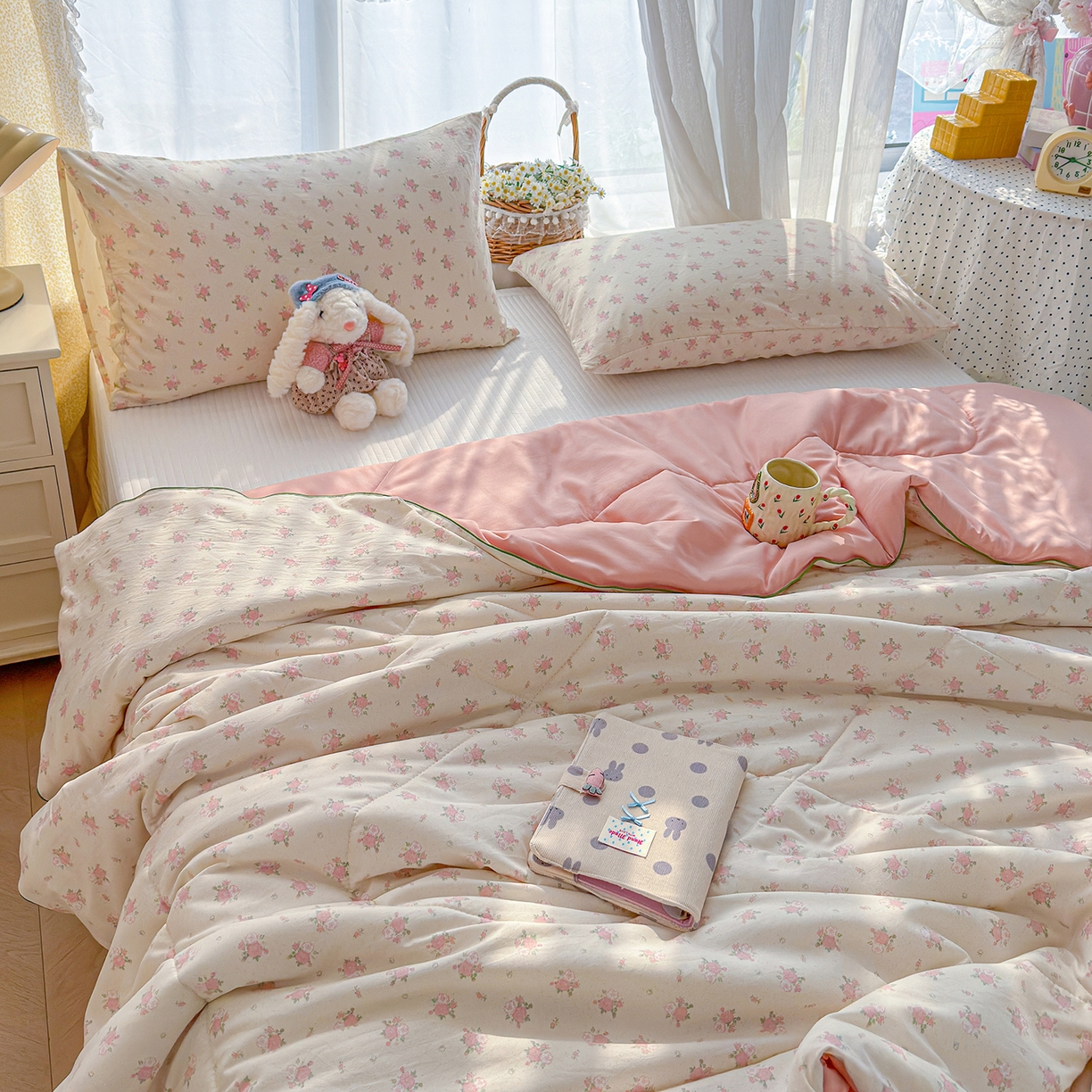 91家纺网 家纺一手货源 找家纺 弗苓家纺 2026新款A类水洗皱皱纱夏被夏凉被空调被 温柔海