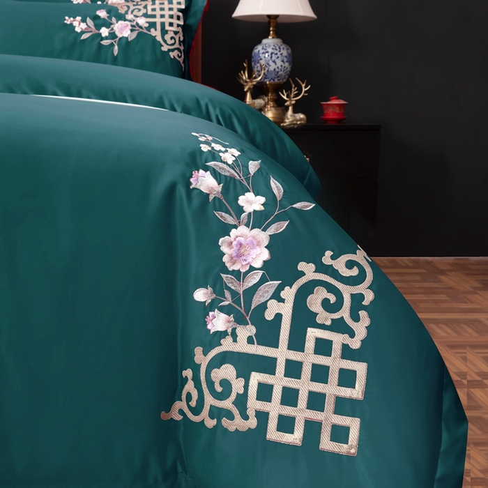 91家纺网 家纺一手货源 找家纺 慕她家纺 2026年全棉纯棉婚庆四件套大红色刺绣结床上用品 暗香 孔雀绿