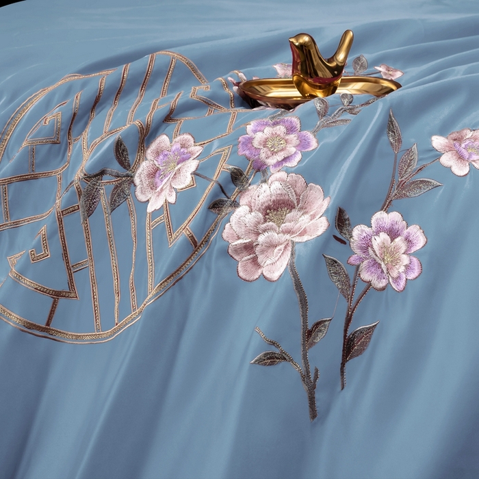 91家纺网 家纺一手货源 找家纺 慕她家纺 2026年全棉纯棉婚庆四件套大红色刺绣结床上用品 暗香 蓝灰