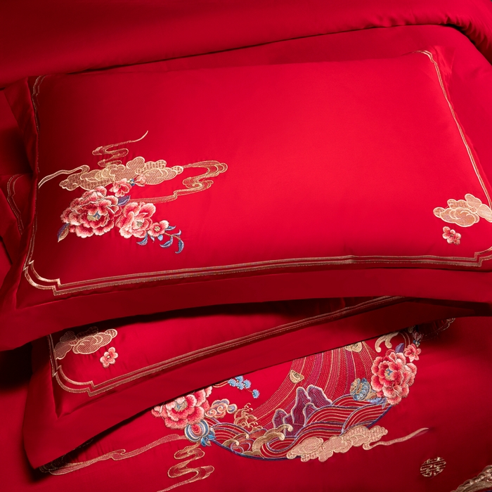 91家纺网 家纺一手货源 找家纺 慕她家纺 2026年全棉纯棉婚庆四件套大红色刺绣结床上用品 凤舞花晨 金