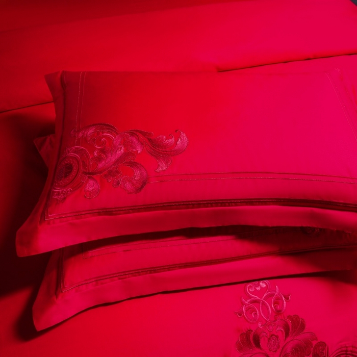 91家纺网 家纺一手货源 找家纺 慕她家纺 2026年全棉纯棉婚庆四件套大红色刺绣结床上用品 宫廷盛意