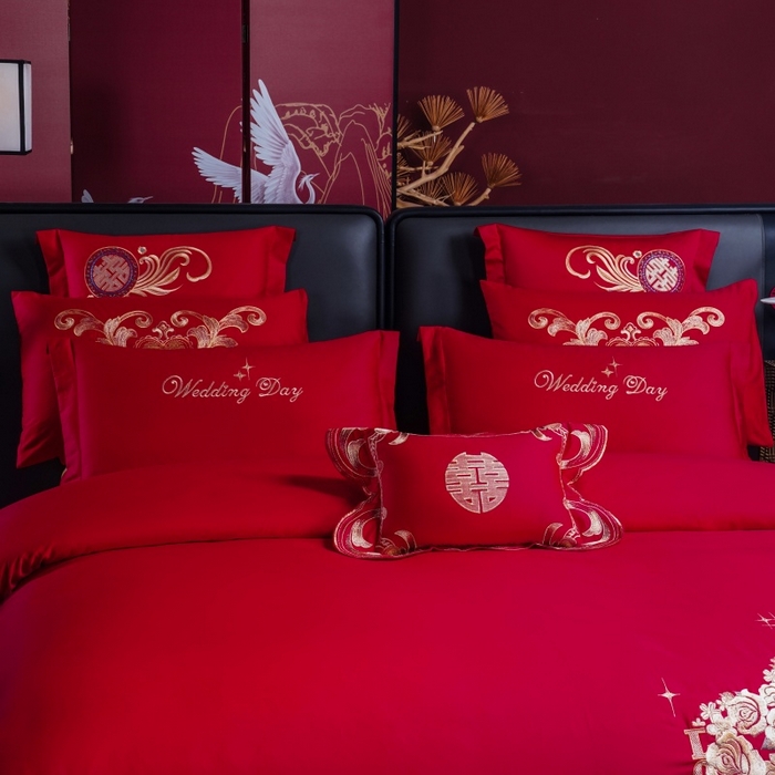 91家纺网 家纺一手货源 找家纺 慕她家纺 2026年全棉纯棉婚庆四件套大红色刺绣结床上用品 心若芳菲