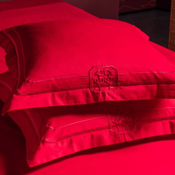 91家纺网 家纺一手货源 找家纺 慕她家纺 2026年全棉纯棉婚庆四件套大红色刺绣结床上用品 凤舞花晨 红