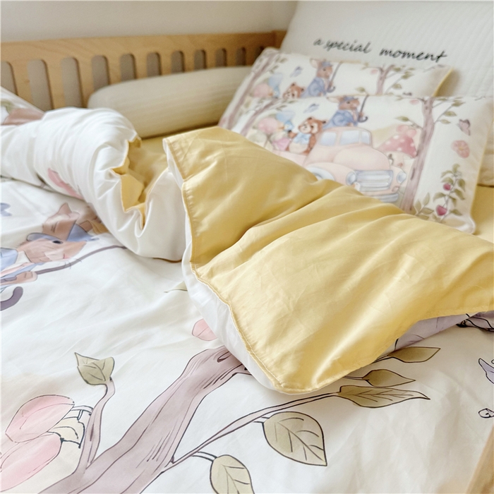 91家纺网 家纺一手货源 找家纺 萌宝家纺 2026新款春夏儿童全棉60贡缎被套幼儿园三件套含芯6件套 汽车旅行