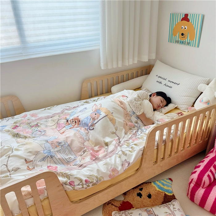 91家纺网 家纺一手货源 找家纺 萌宝家纺 2026新款春夏儿童全棉60贡缎被套幼儿园三件套含芯6件套 汽车旅行