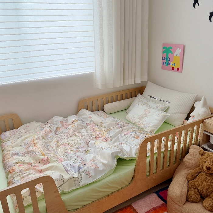 91家纺网 家纺一手货源 找家纺 萌宝家纺 2026新款春夏儿童全棉60贡缎被套幼儿园三件套含芯6件套 甜梦蛋糕