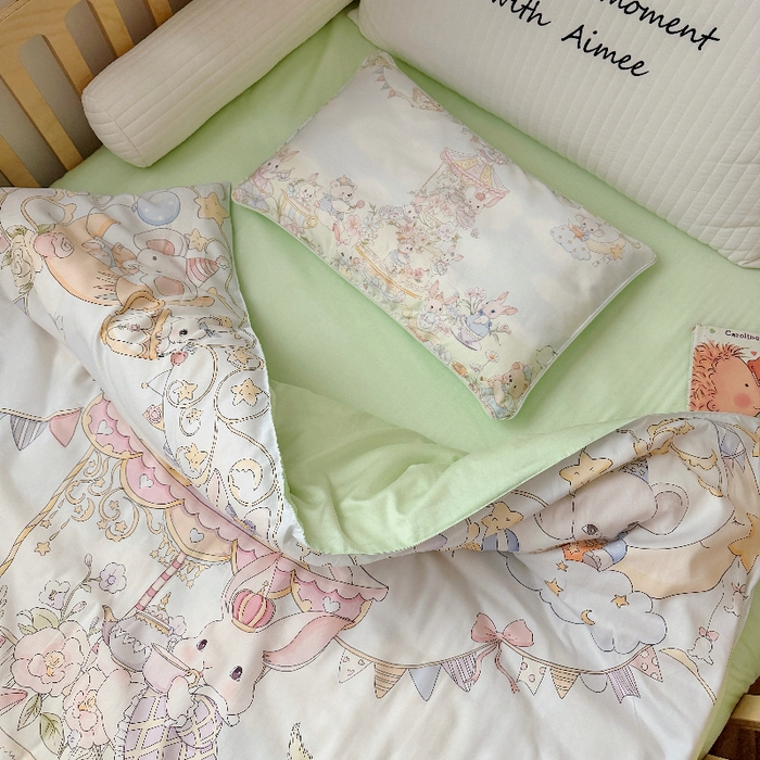 91家纺网 家纺一手货源 找家纺 萌宝家纺 2026新款春夏儿童全棉60贡缎被套幼儿园三件套含芯6件套 甜梦蛋糕