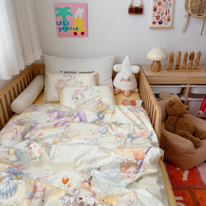 91家纺网 家纺一手货源 找家纺 萌宝家纺 2026新款春夏儿童全棉60贡缎被套幼儿园三件套含芯6件套 云月绮梦