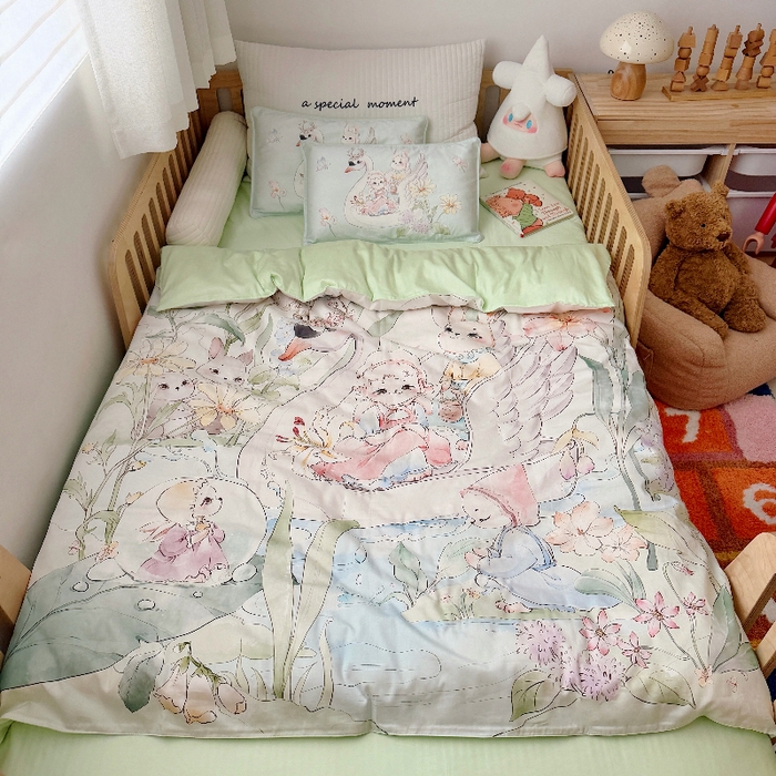 萌宝家纺 2026新款春夏儿童全棉60贡缎被套幼儿园三件套含芯6件套 天鹅湖