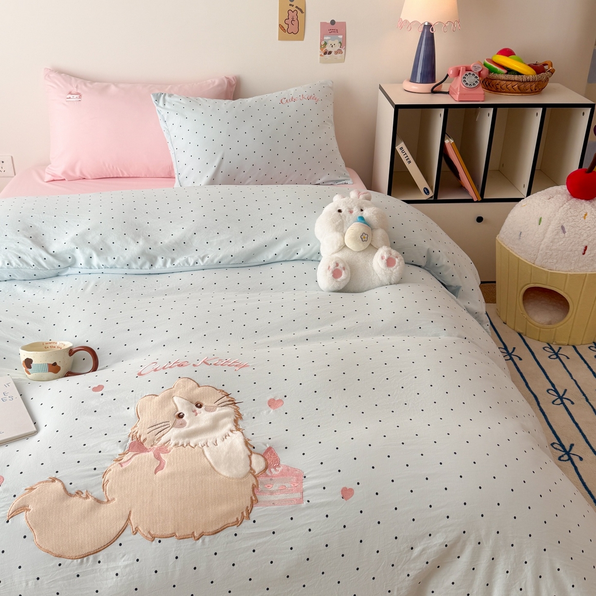 91家纺网 家纺一手货源 找家纺 吾欢心 2026春夏新款水洗棉床盖款四件套夏被四件套 蛋糕猫酱