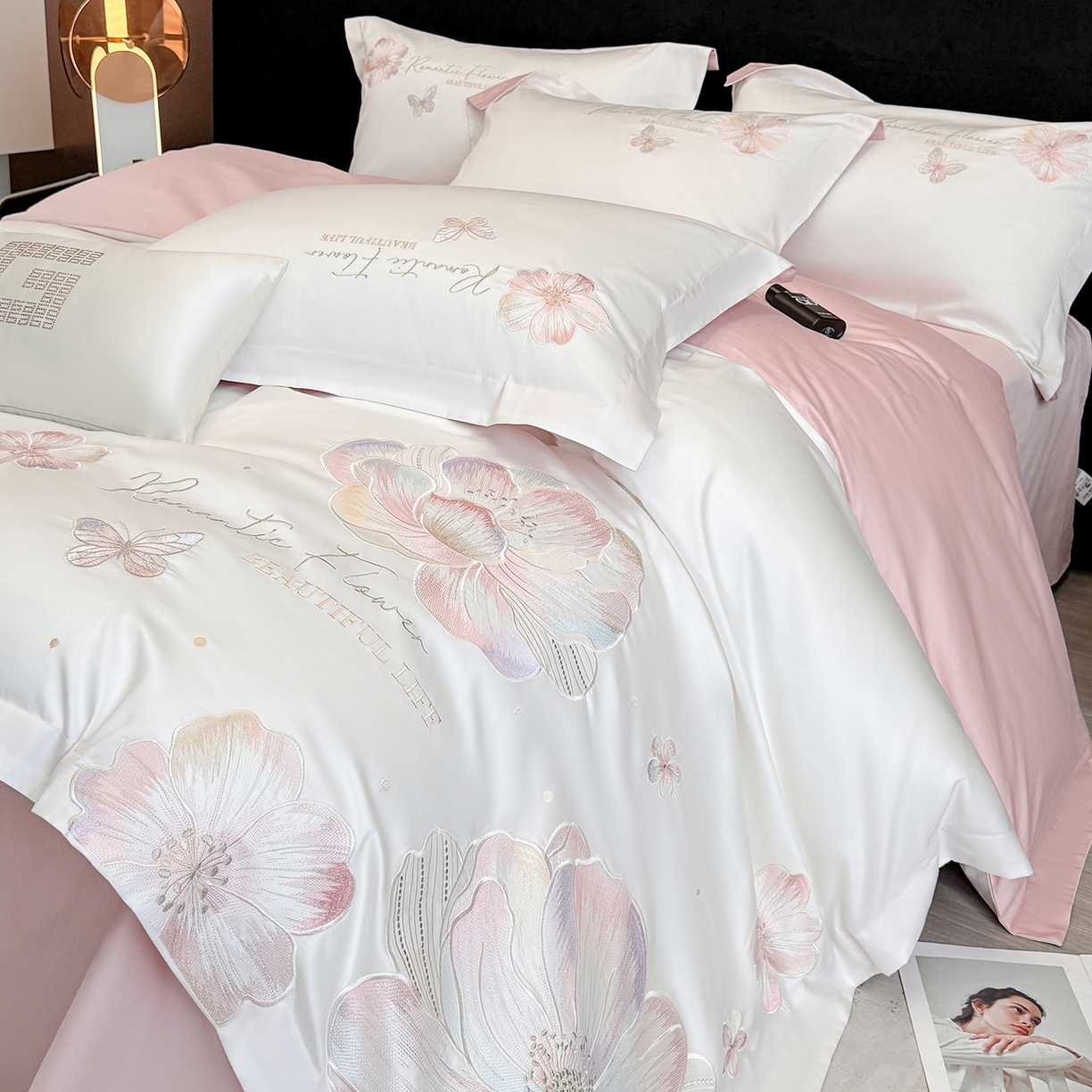 91家纺网 家纺一手货源 找家纺 家居1号家纺 2026新款50双股挚爱新疆长绒棉四件套 挚爱-白拼粉