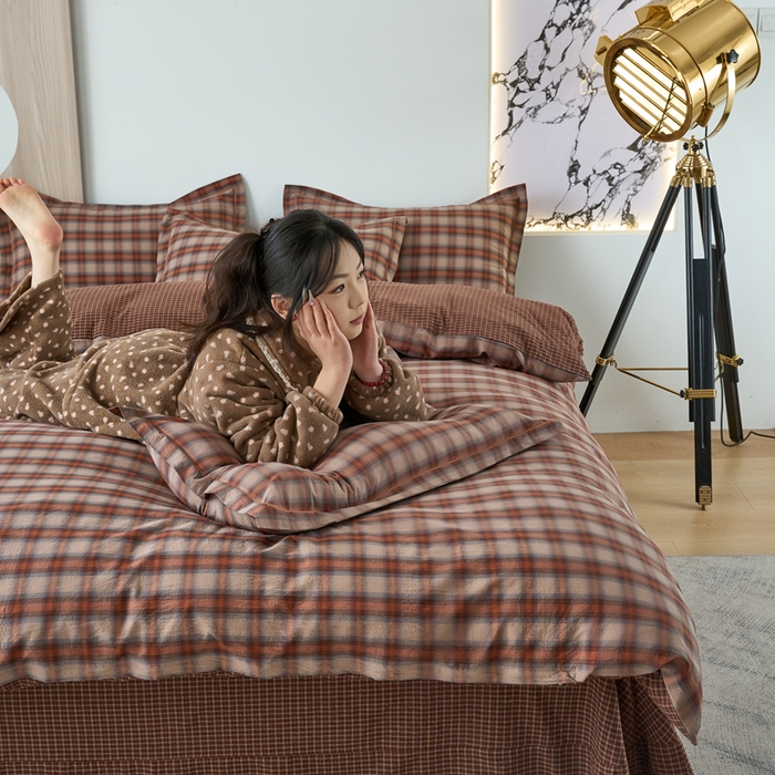 91家纺网 家纺一手货源 找家纺 三沁家居 2025新款格子色织全棉水洗棉四件套直播爆款量大价优 卡诺