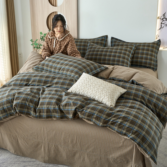 91家纺网 家纺一手货源 找家纺 三沁家居 2025新款格子色织全棉水洗棉四件套直播爆款量大价优 圣诞蓝