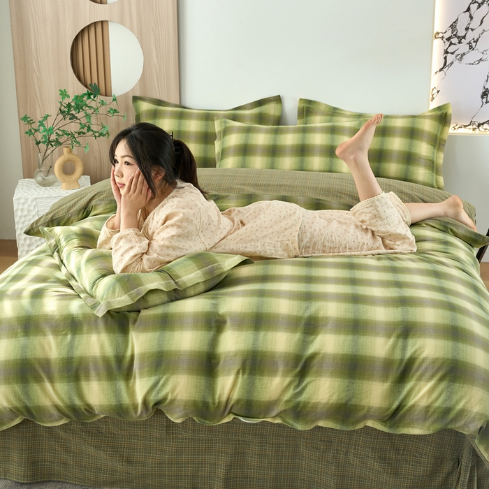 91家纺网 家纺一手货源 找家纺 三沁家居 2025新款格子色织全棉水洗棉四件套直播爆款量大价优 炫彩绿