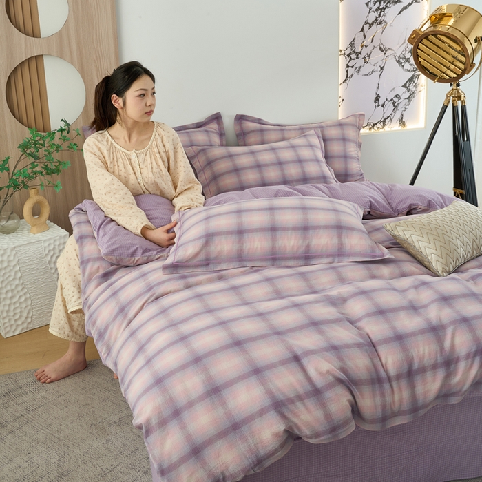 91家纺网 家纺一手货源 找家纺 三沁家居 2025新款格子色织全棉水洗棉四件套直播爆款量大价优 炫彩紫