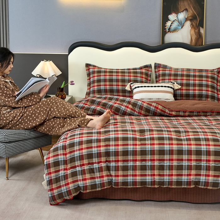 91家纺网 家纺一手货源 找家纺 三沁家居 2025新款全棉色织水洗棉大豆被冬被被子被芯 圣诞红