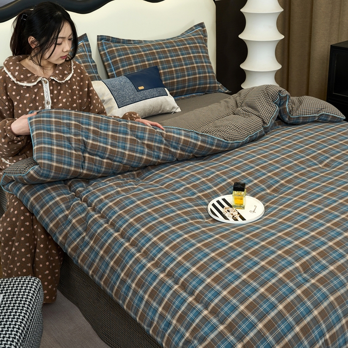 91家纺网 家纺一手货源 找家纺 三沁家居 2025新款全棉色织水洗棉大豆被冬被被子被芯 苏格兰蓝