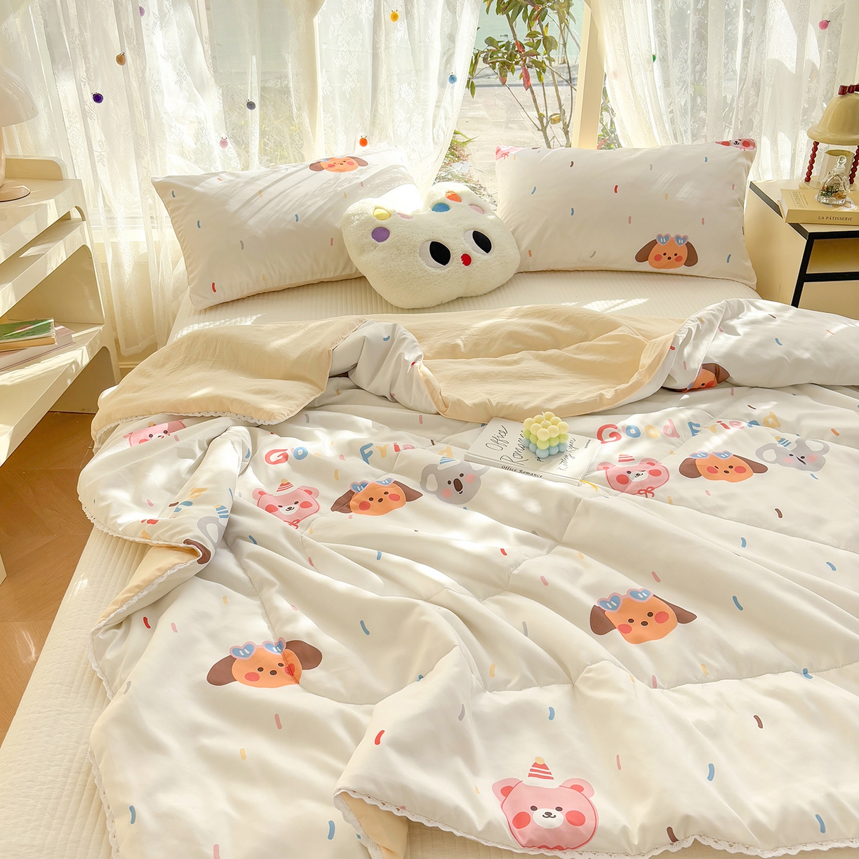 91家纺网 家纺一手货源 找家纺 恒畅 2026新款水洗小花边印花亲肤夏被夏凉被 好朋友