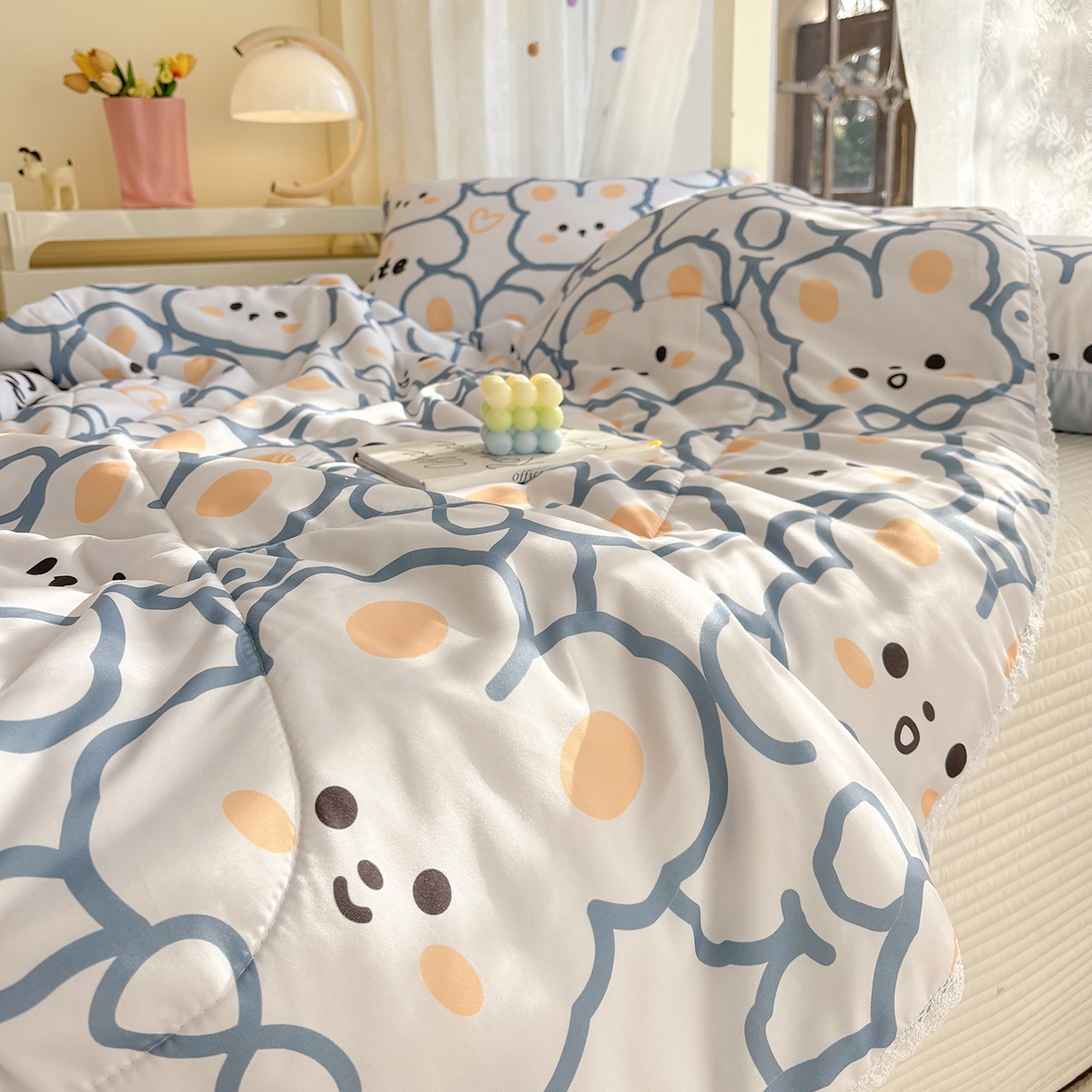 91家纺网 家纺一手货源 找家纺 恒畅 2026新款水洗小花边印花亲肤夏被夏凉被 花花兔