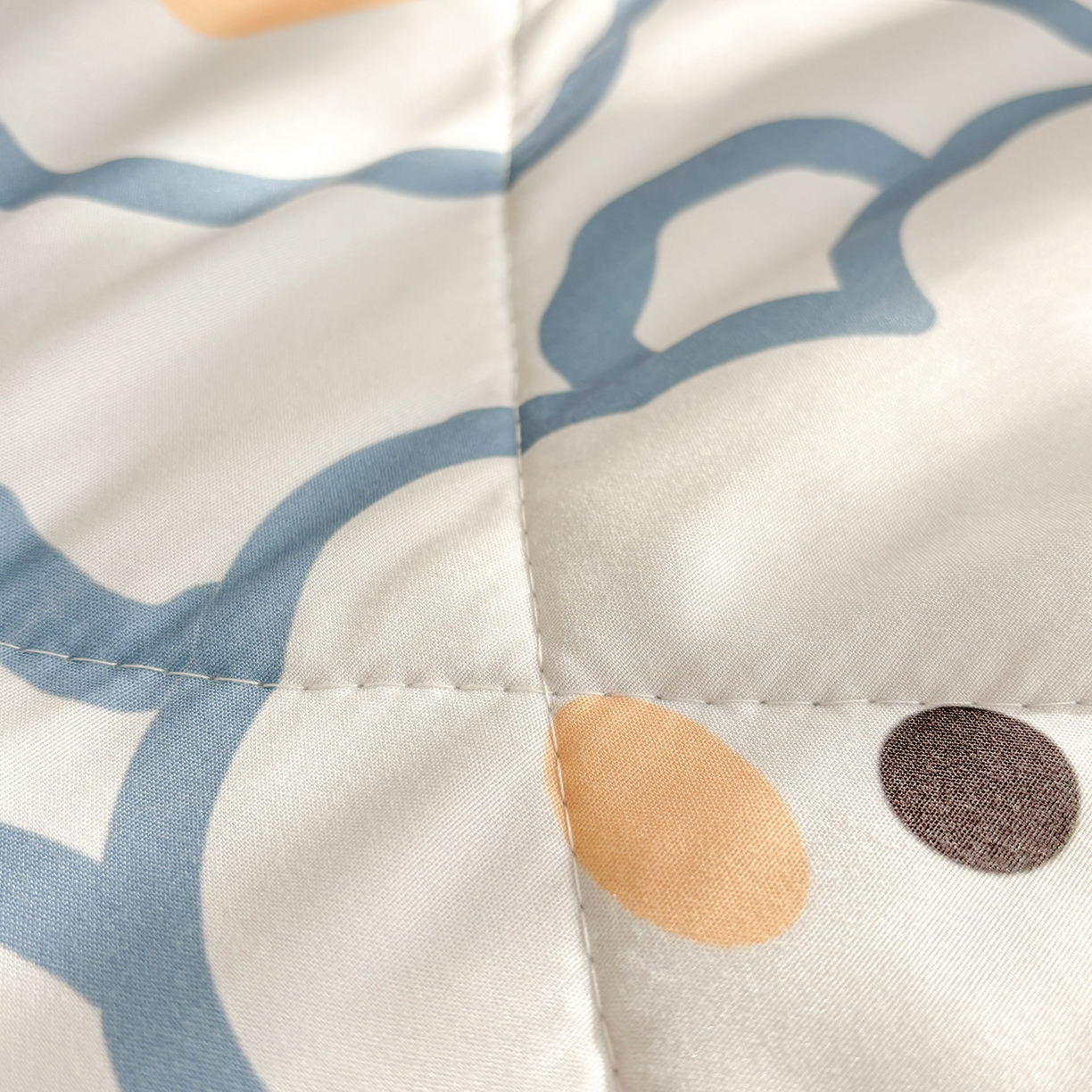 91家纺网 家纺一手货源 找家纺 恒畅 2026新款水洗小花边印花亲肤夏被夏凉被 花花兔