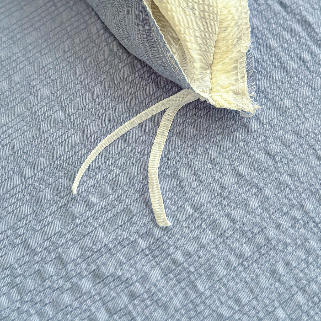 91家纺网 家纺一手货源 找家纺 铺尚美家纺 2026春夏新品高克重A类泡芙纱泡泡皱皱纱四件套 幽兰花谷