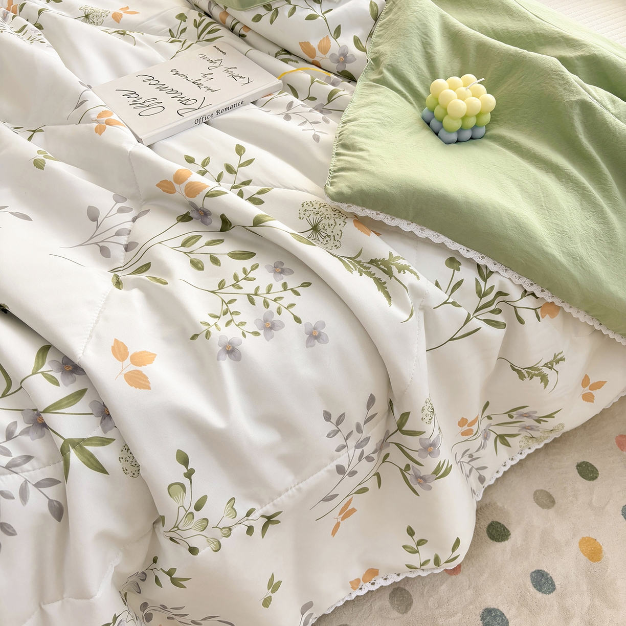 91家纺网 家纺一手货源 找家纺 恒畅 2026新款水洗小花边印花亲肤夏被夏凉被 绿叶仙踪