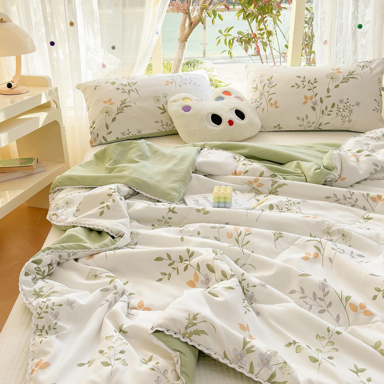 91家纺网 家纺一手货源 找家纺 恒畅 2026新款水洗小花边印花亲肤夏被夏凉被 绿叶仙踪