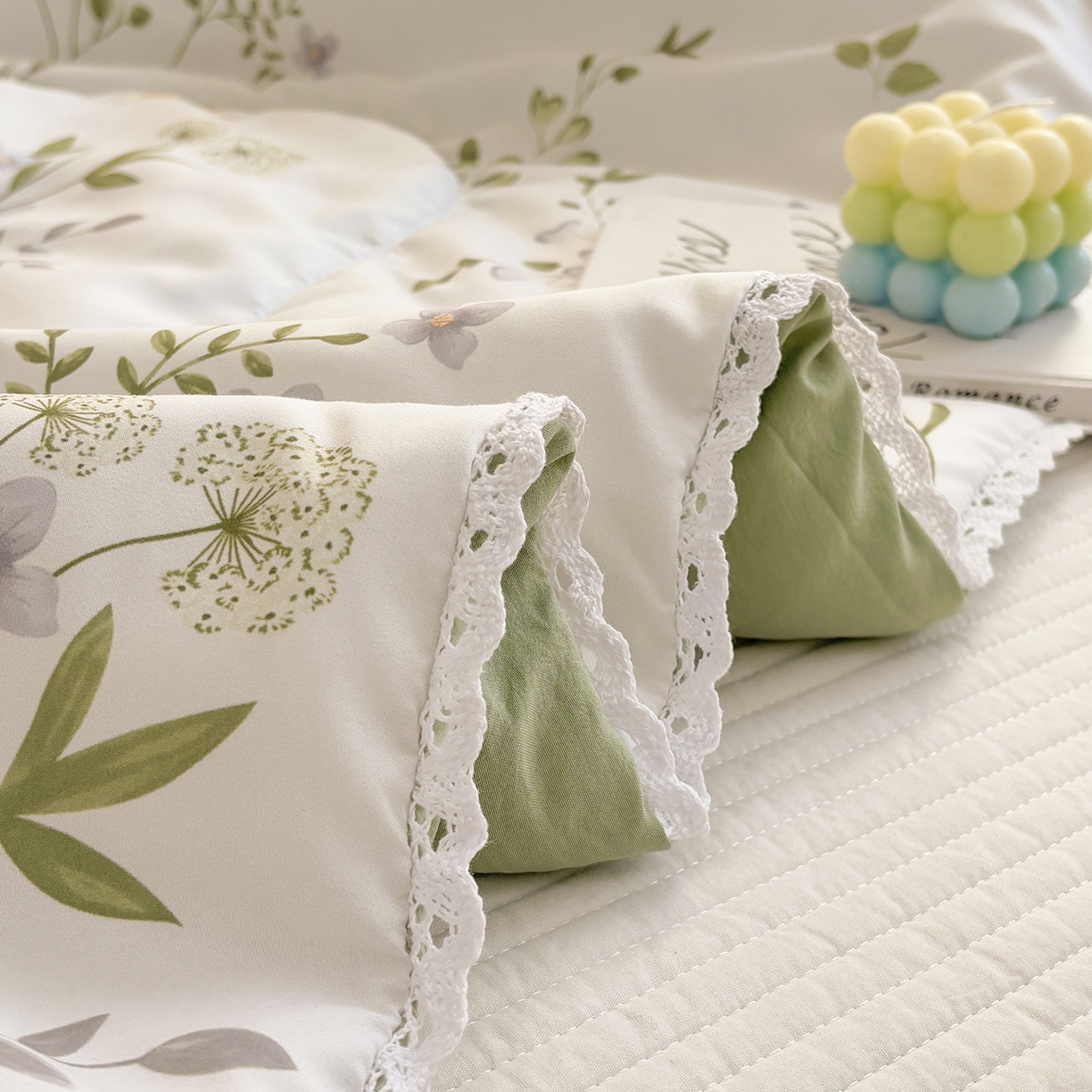 91家纺网 家纺一手货源 找家纺 恒畅 2026新款水洗小花边印花亲肤夏被夏凉被 绿叶仙踪