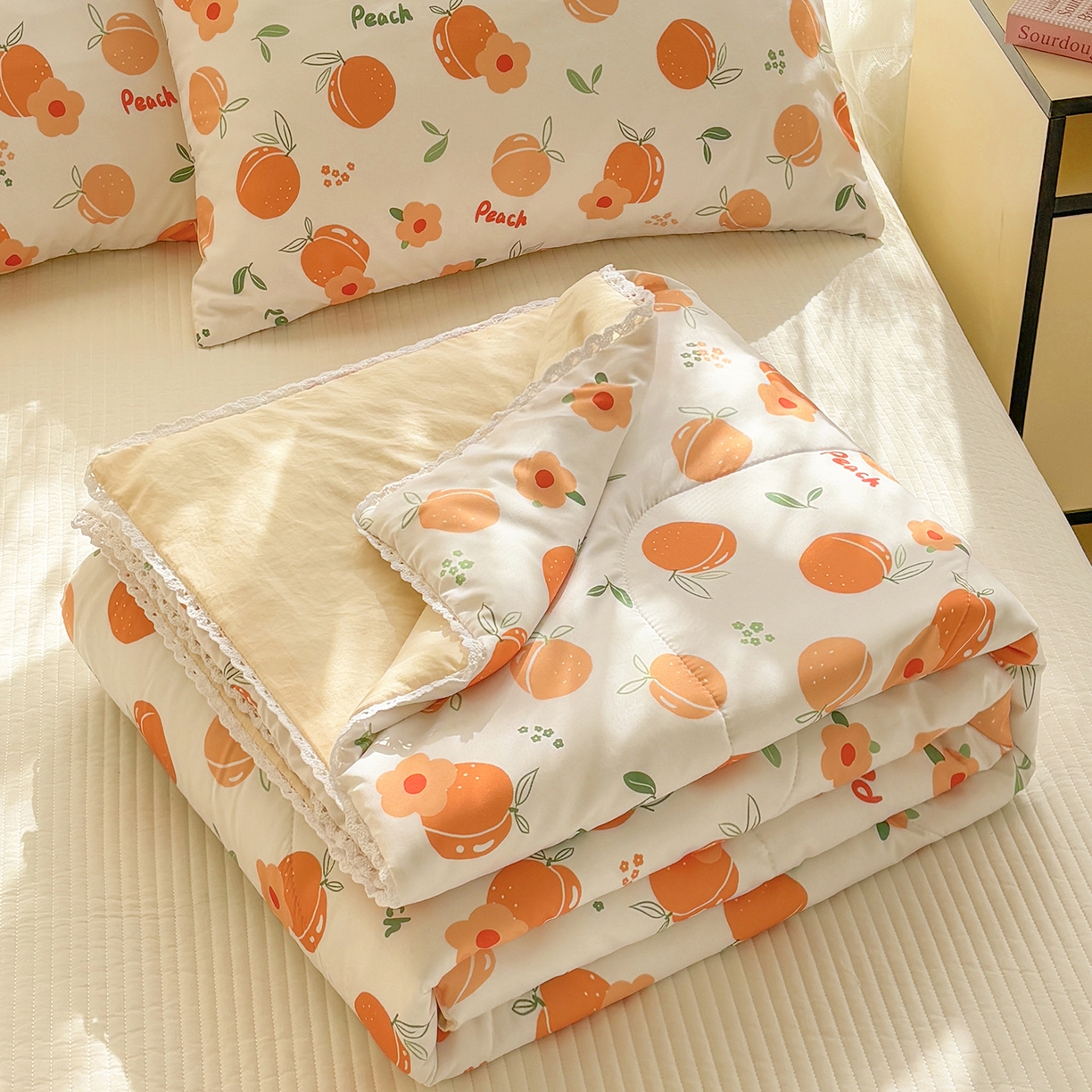 91家纺网 家纺一手货源 找家纺 恒畅 2026新款水洗小花边印花亲肤夏被夏凉被 桃气橙橙
