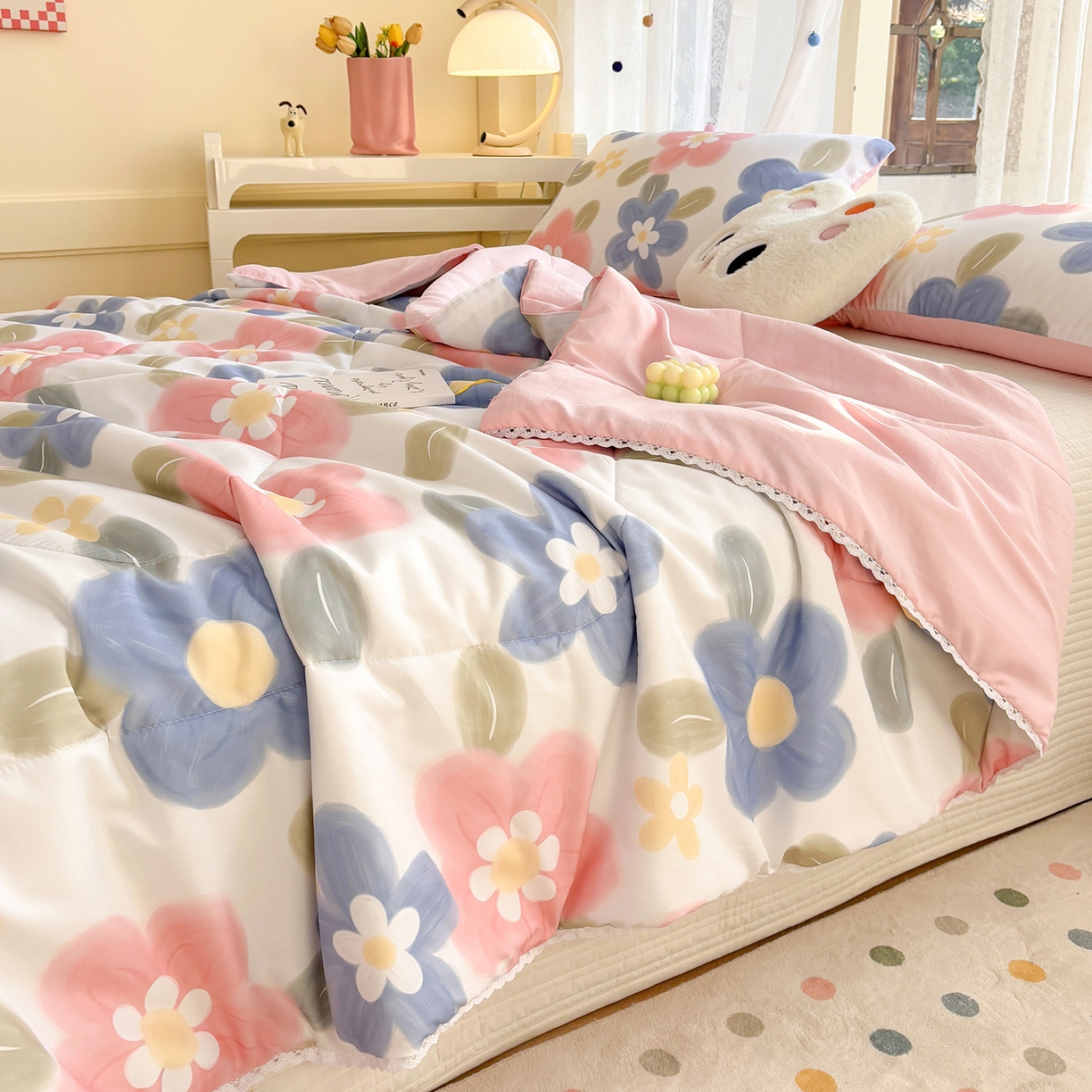 91家纺网 家纺一手货源 找家纺 恒畅 2026新款水洗小花边印花亲肤夏被夏凉被 云朵花