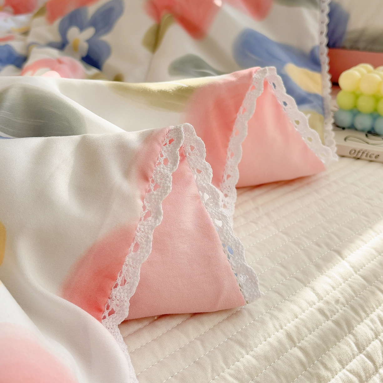 91家纺网 家纺一手货源 找家纺 恒畅 2026新款水洗小花边印花亲肤夏被夏凉被 云朵花