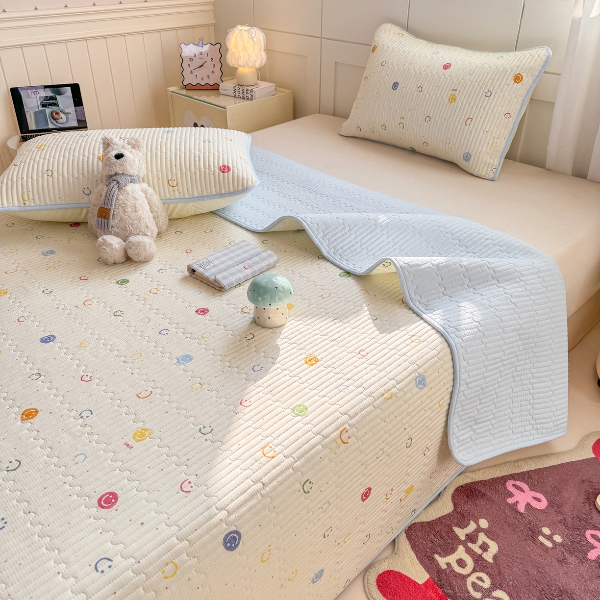 91家纺网 家纺一手货源 找家纺 康纳利 2026新款全棉床盖学生夹棉薄款床盖床垫三件套四季通用 彩色波点