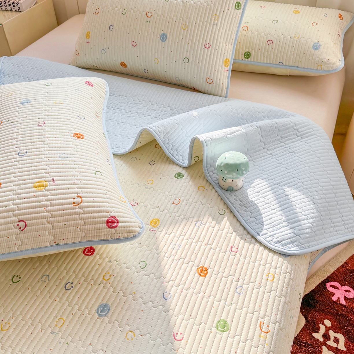 91家纺网 家纺一手货源 找家纺 康纳利 2026新款全棉床盖学生夹棉薄款床盖床垫三件套四季通用 彩色波点