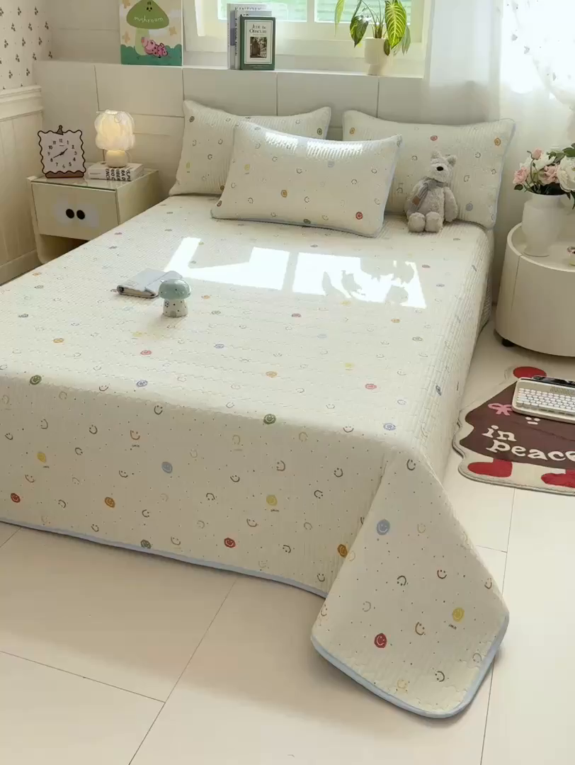 91家纺网 家纺一手货源 找家纺 康纳利 2026新款全棉床盖学生夹棉薄款床盖床垫三件套四季通用 彩色波点