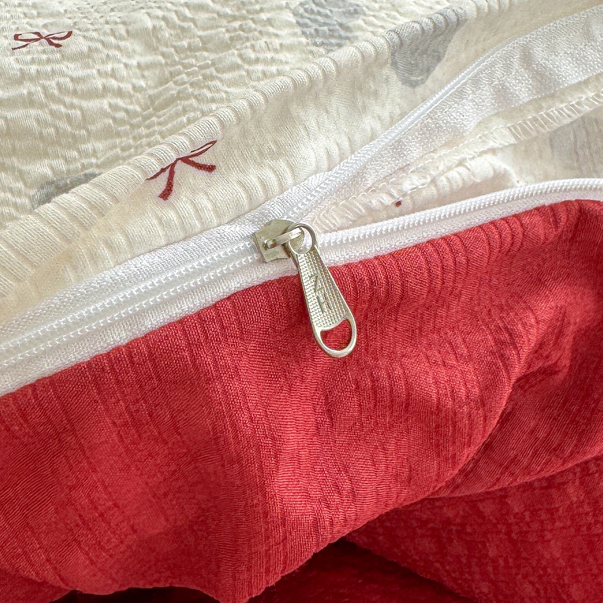 91家纺网 家纺一手货源 找家纺 铺尚美家纺 2026春夏新品高克重A类泡芙纱泡泡皱皱纱四件套 复古结美