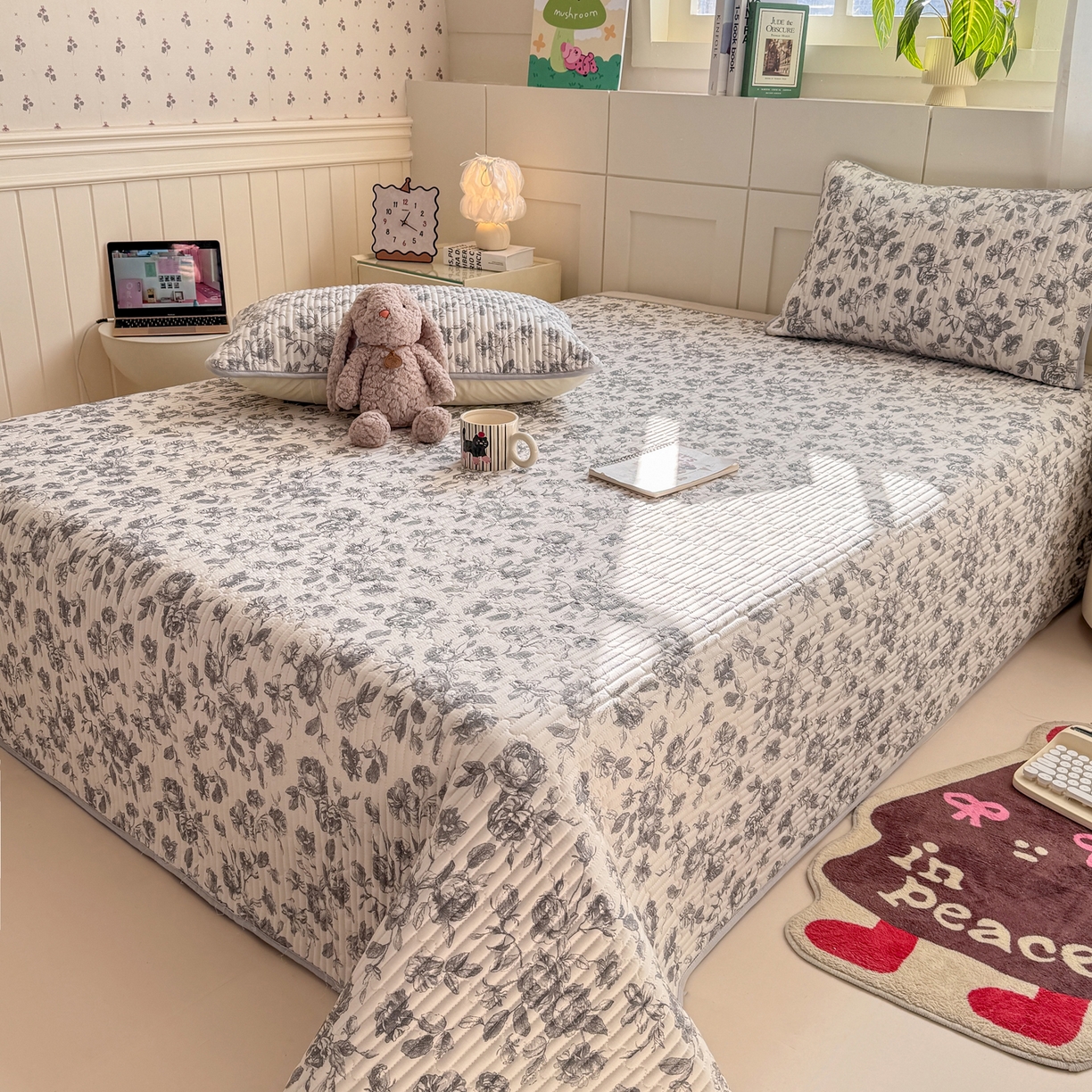 91家纺网 家纺一手货源 找家纺 康纳利 2026新款全棉床盖学生夹棉薄款床盖床垫三件套四季通用 春天里