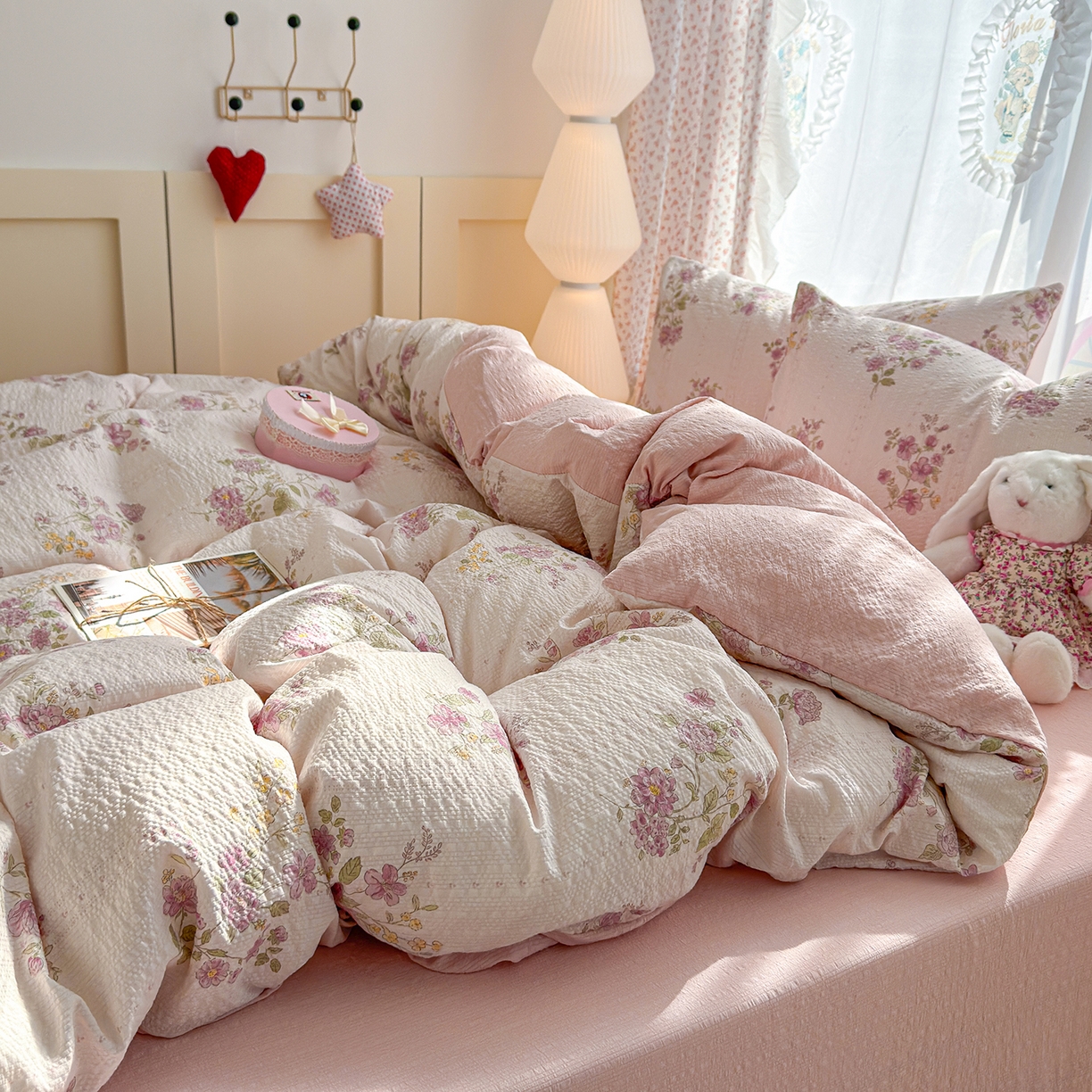 91家纺网 家纺一手货源 找家纺 铺尚美家纺 2026春夏新品高克重A类泡芙纱泡泡皱皱纱四件套 约定一粉