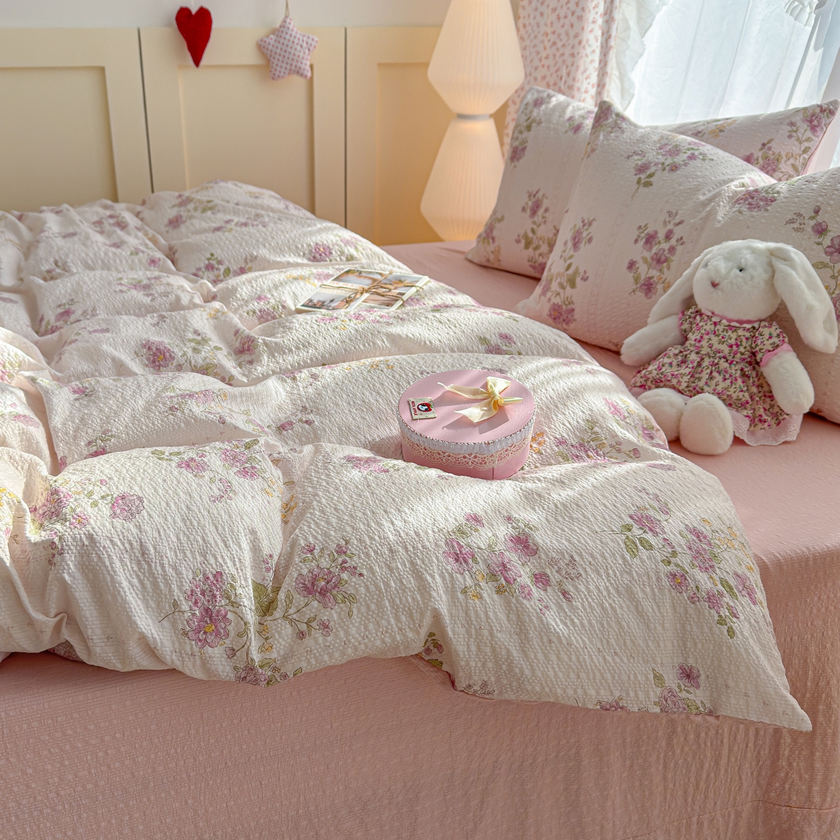 91家纺网 家纺一手货源 找家纺 铺尚美家纺 2026春夏新品高克重A类泡芙纱泡泡皱皱纱四件套 约定一粉