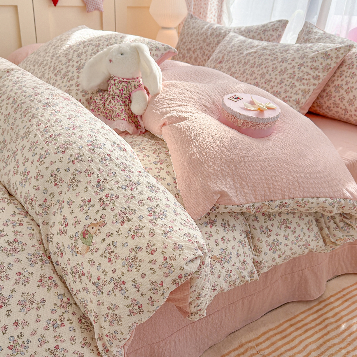 铺尚美家纺 2026春夏新品高克重A类泡芙纱泡泡皱皱纱四件套 梅果小兔