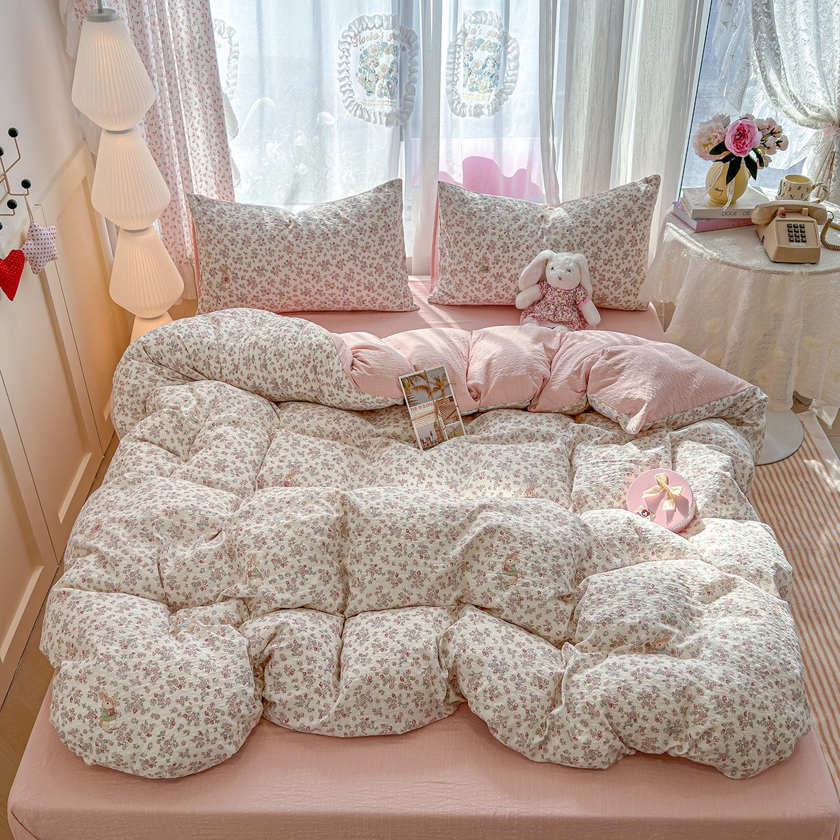 91家纺网 家纺一手货源 找家纺 铺尚美家纺 2026春夏新品高克重A类泡芙纱泡泡皱皱纱四件套 梅果小兔