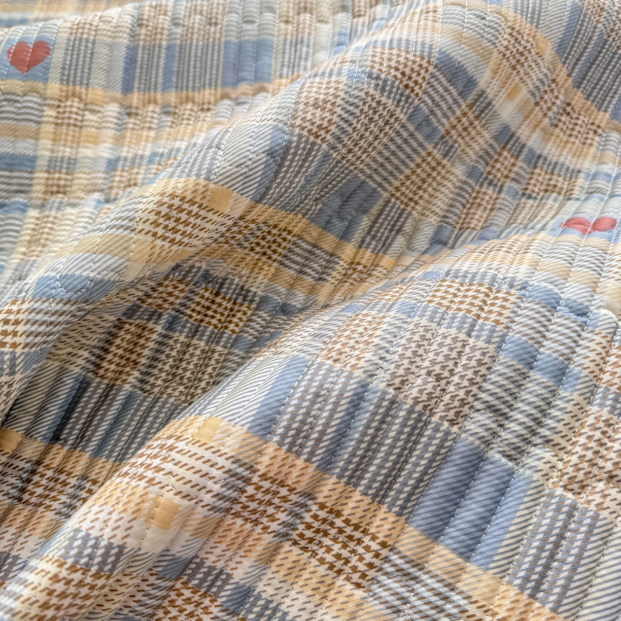 91家纺网 家纺一手货源 找家纺 康纳利 2026新款全棉床盖学生夹棉薄款床盖床垫三件套四季通用 格调