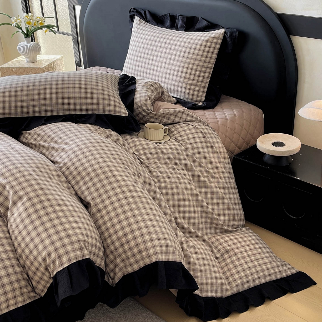 91家纺网 家纺一手货源 找家纺 麦田家纺 2026新款花边夹棉床盖四件套-西西里岛 西西里岛-咖色