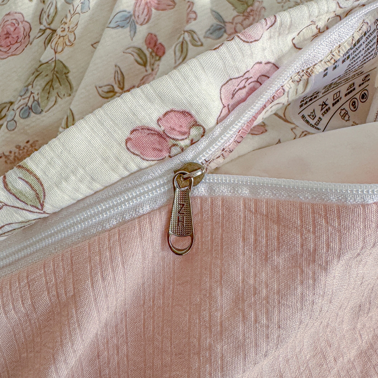 91家纺网 家纺一手货源 找家纺 铺尚美家纺 2026春夏新品高克重A类泡芙纱泡泡皱皱纱四件套 温莎粉