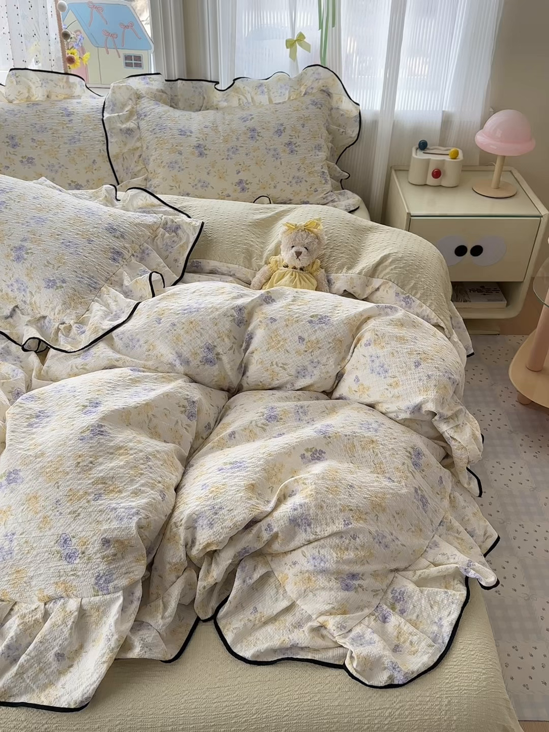 91家纺网 家纺一手货源 找家纺 德比尔斯 2026新款小清新110g高品质直播热卖款A类木耳花边泡芙棉四件套 轻蕊