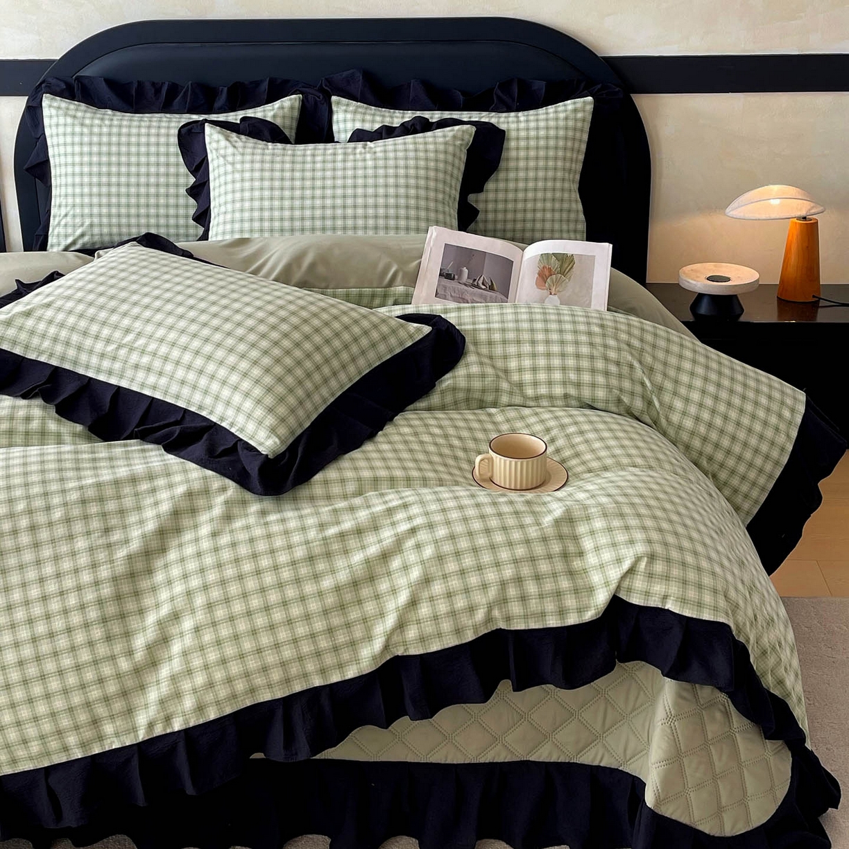 91家纺网 家纺一手货源 找家纺 麦田家纺 2026新款花边夹棉床盖四件套-西西里岛 西西里岛-藤绿