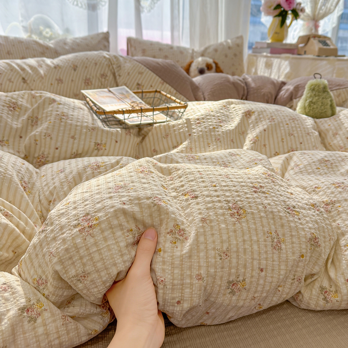 91家纺网 家纺一手货源 找家纺 铺尚美家纺 2026春夏新品高克重A类泡芙纱泡泡皱皱纱四件套 浅唱花语